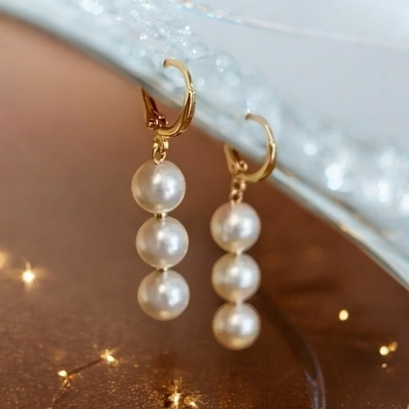 14K Gold Plated Elegant White Pearl Tassel Earrings - Picture 2 of 5